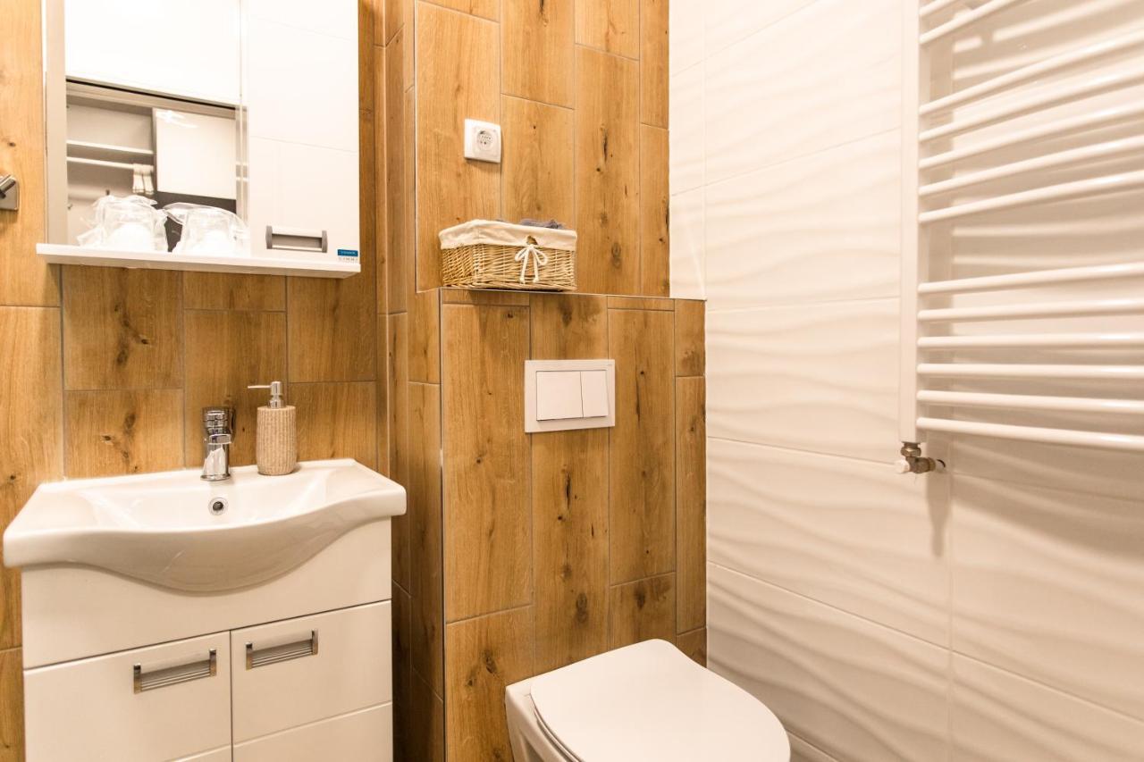 Room Jacuzzi “Athena” Subotica Luaran gambar
